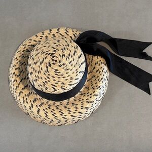 Elegant Black and Tan Women's Straw Hat